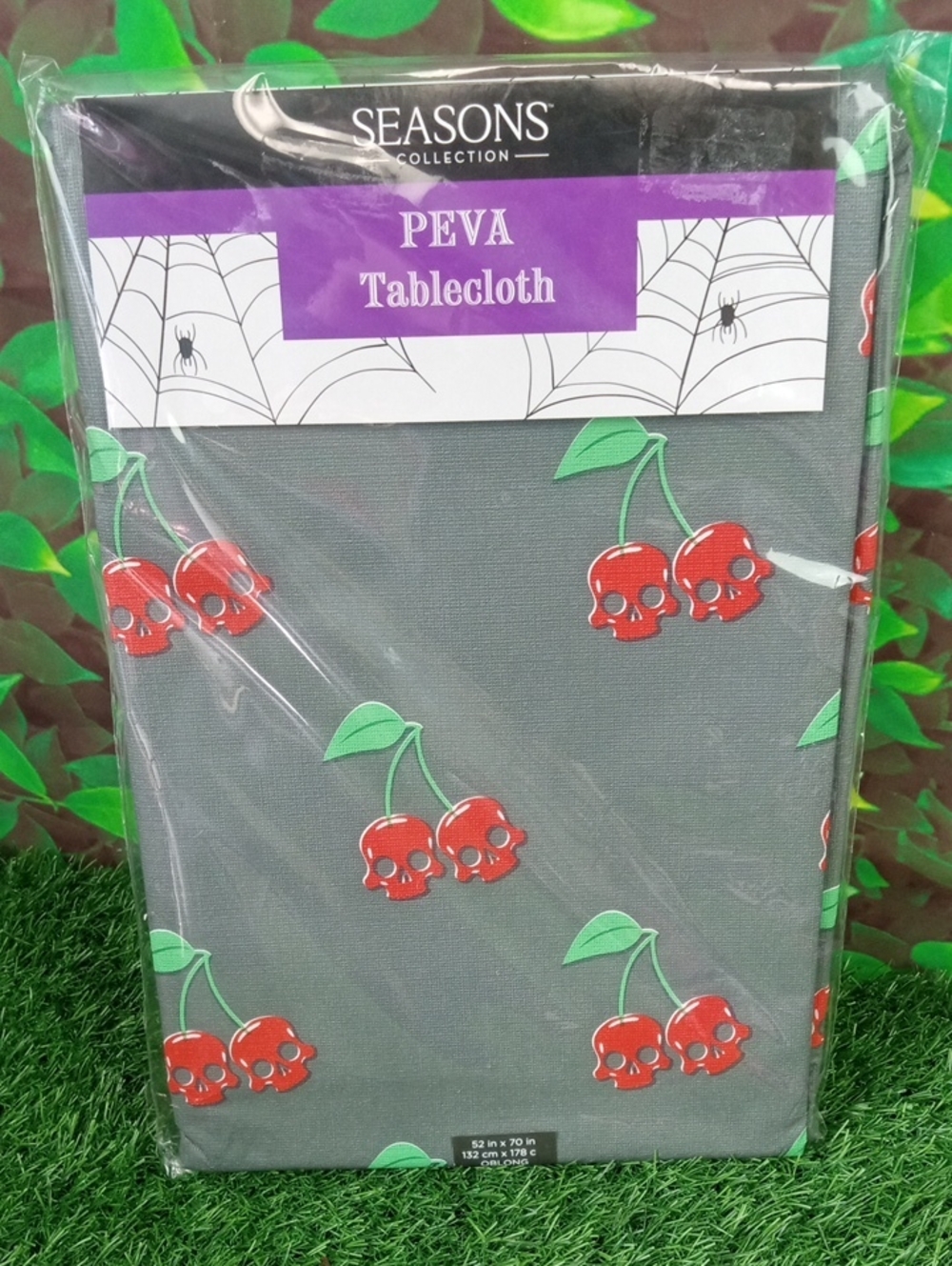 👻 Halloween Gray Cherry Skulls PEVA Oblong Tablecloth